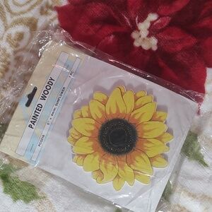 🌻 Painted Woody's, 1 Pack, And 6 Sunflowers